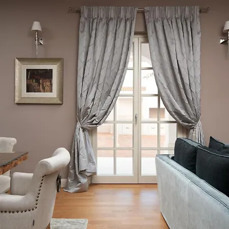 Amazing In Vabriga With Kitchen Vikendica Tar-Vabriga